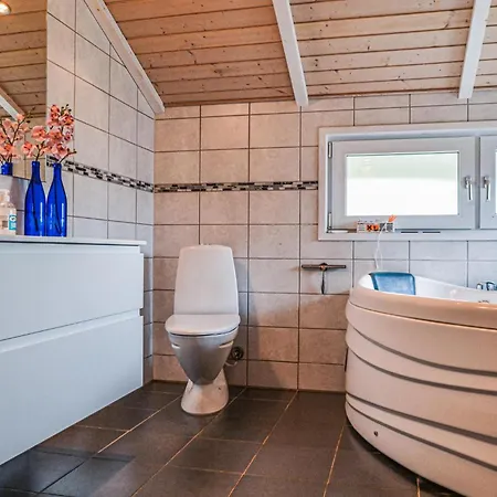 別荘 Beautiful Home In Oksbol With Sauna